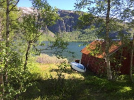 A short hike from the Flam Railway