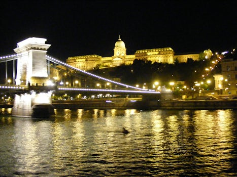 Twilight Cruise in Budapest