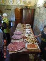 Farm lunch buffet in Tuscany, more goodness than you can comfortably ingest