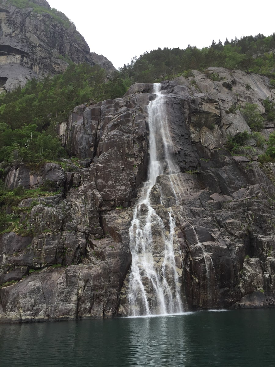 One of many gorgeous waterfall in Norway.