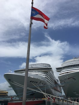 In port San Juan
