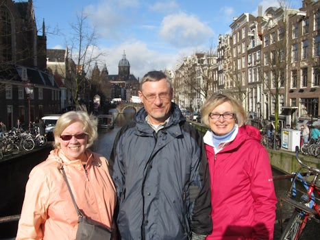 Exploring Amsterdam, Netherlands, in the sunshine!
