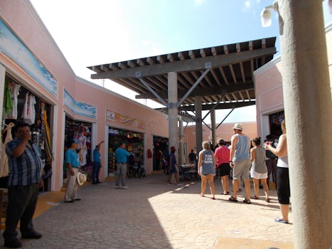 Shops at the Progreso cruise pier