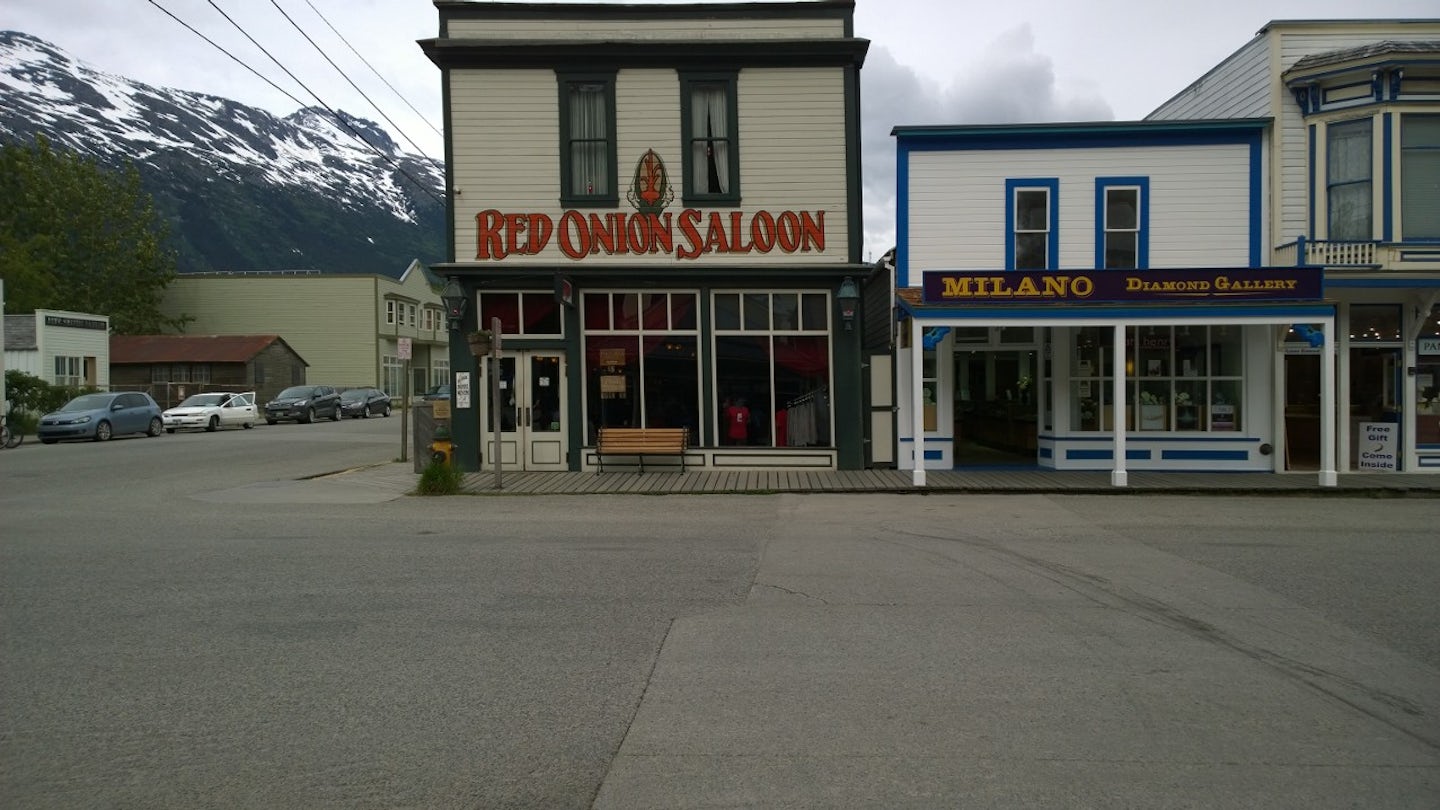 We spent some time walking and shopping in Skagway.