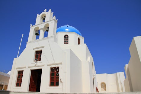 Church in Oia
