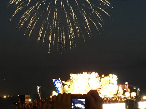 Fireworks and floats, Nebuta Festival