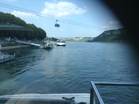 Cable car to Koblenz fortress from the Emerald Sky swimming pool