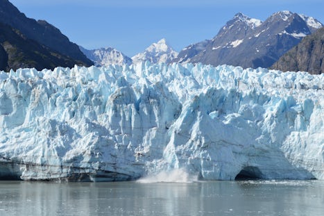 Melting glacier in Glacier Bay, Alaska