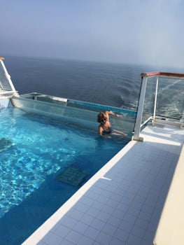Infinity pool on deck 7