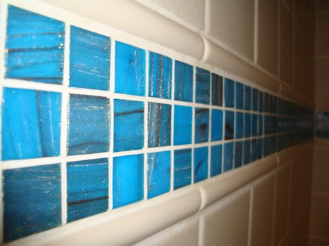 Sparkly detail in the bathroom tile.  Nice!