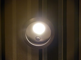 Individual light for reading in bed, in addition to bedside lights