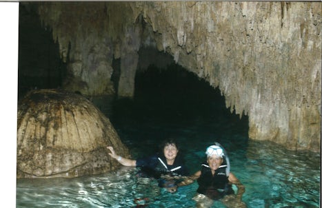 Underground river excursion Chaak Tun