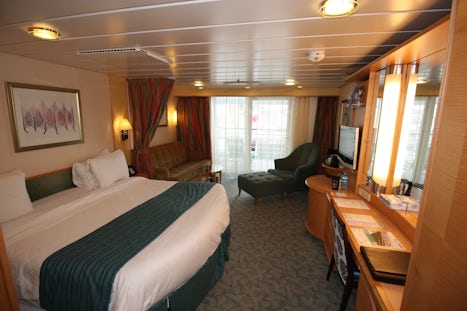 Junior Suite, cabin 7714, stern of the ship.