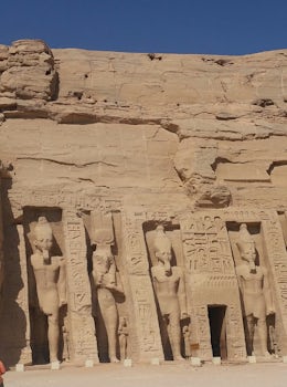 Queen's temple at Abu Simbel