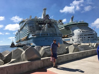 Photo of the Harmony next to the Freedom of the Seas parked at the port in Phillipsburg, St.Martin