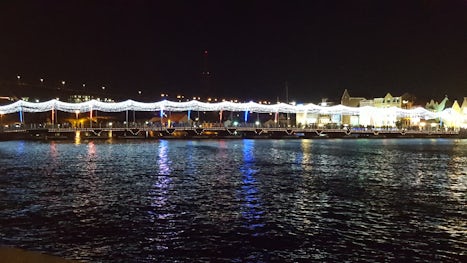 Curacao bridge at nght