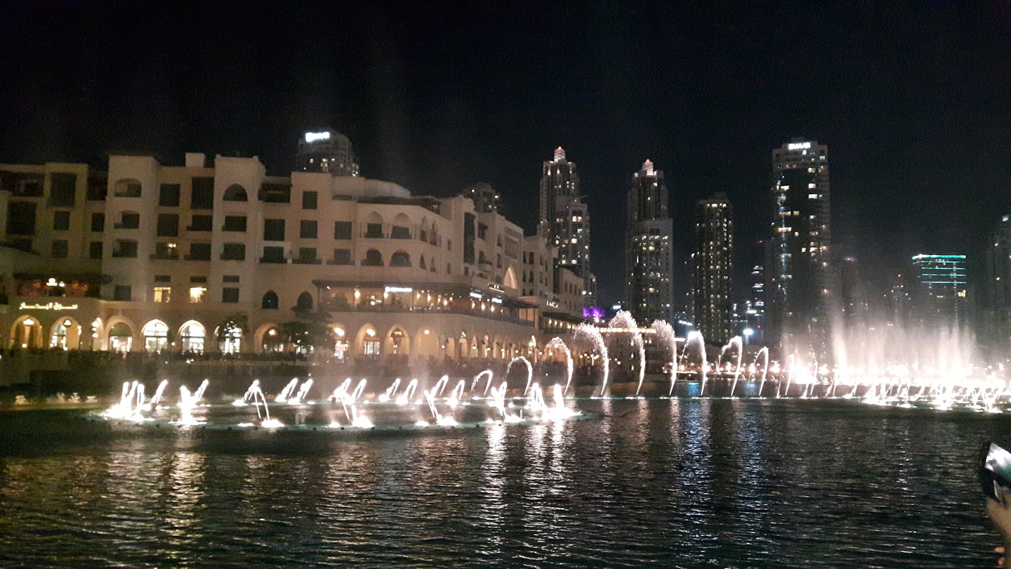 Water fountain next to the Burj Khalifa