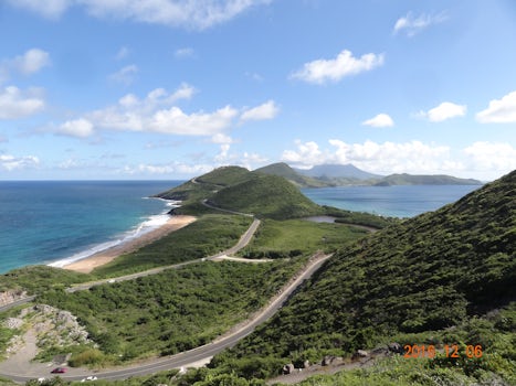 This is a lookout point on St. Kitts where the Caribbean (left)  and the Atlantic (right) are divided by the island.  Beautiful!