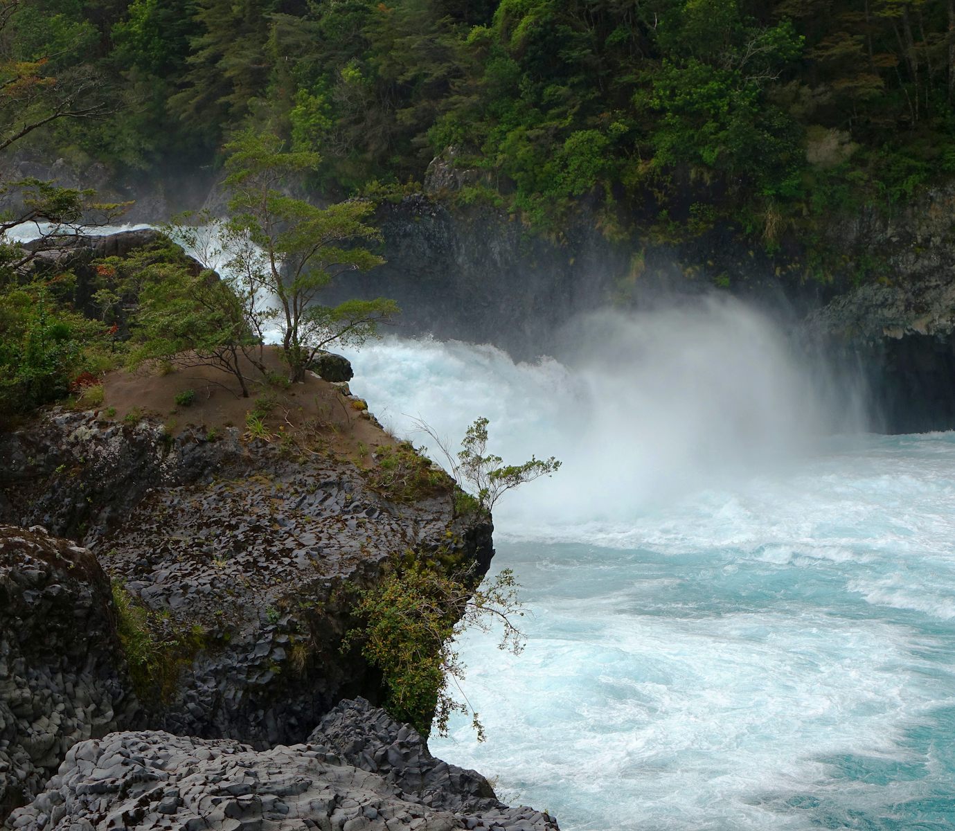Petrohue Falls, Chile