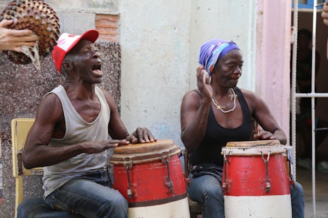Locals enjoying life in Havana
