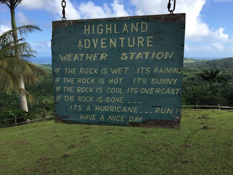 Highlands in Barbados - wonderful outlook over the Atlantic Ocean - great sign awaits you