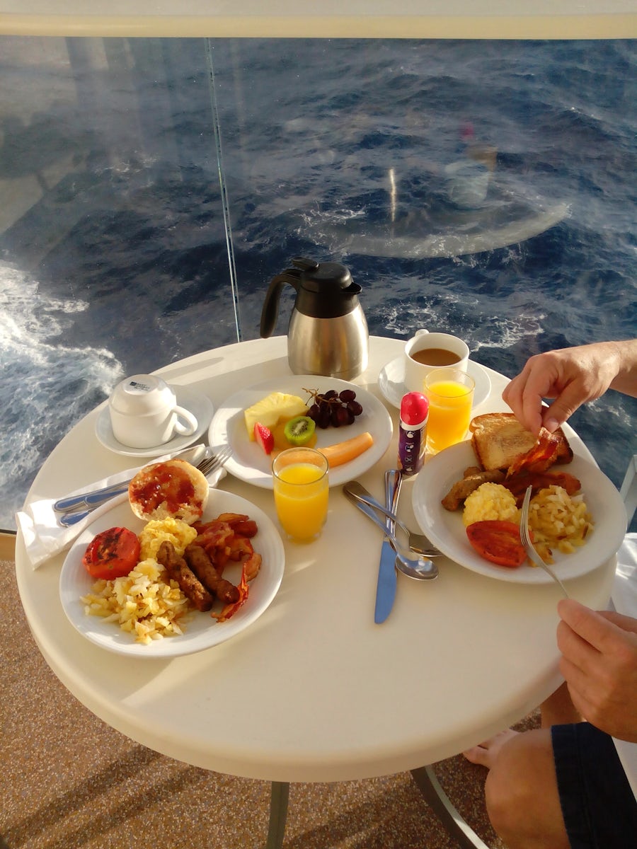 Breakfast on our balcony.  Life is GOOD!!!