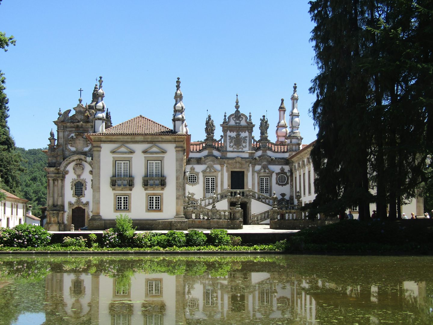 With the Viking Osfrid docked in Regua on the Douro River we visited Vila Real the home of the famous Mateus Palace. Photo is  the building depicted on the Mateus Rose Wine Bottle.