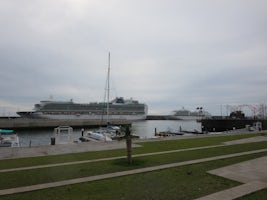P&O 3000+ passenger ship in front.  We are in back.  What a difference!