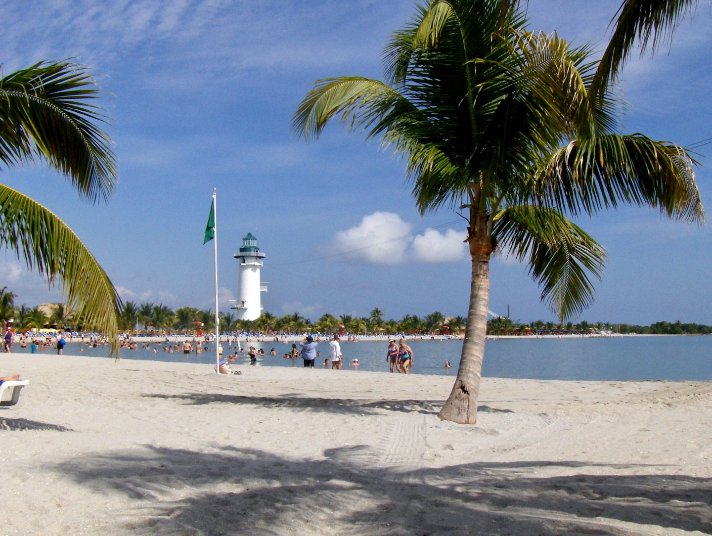 Another view of Harvest Caye