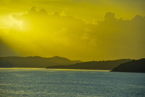 Rays of the Rising Sun Glisten over Antigua