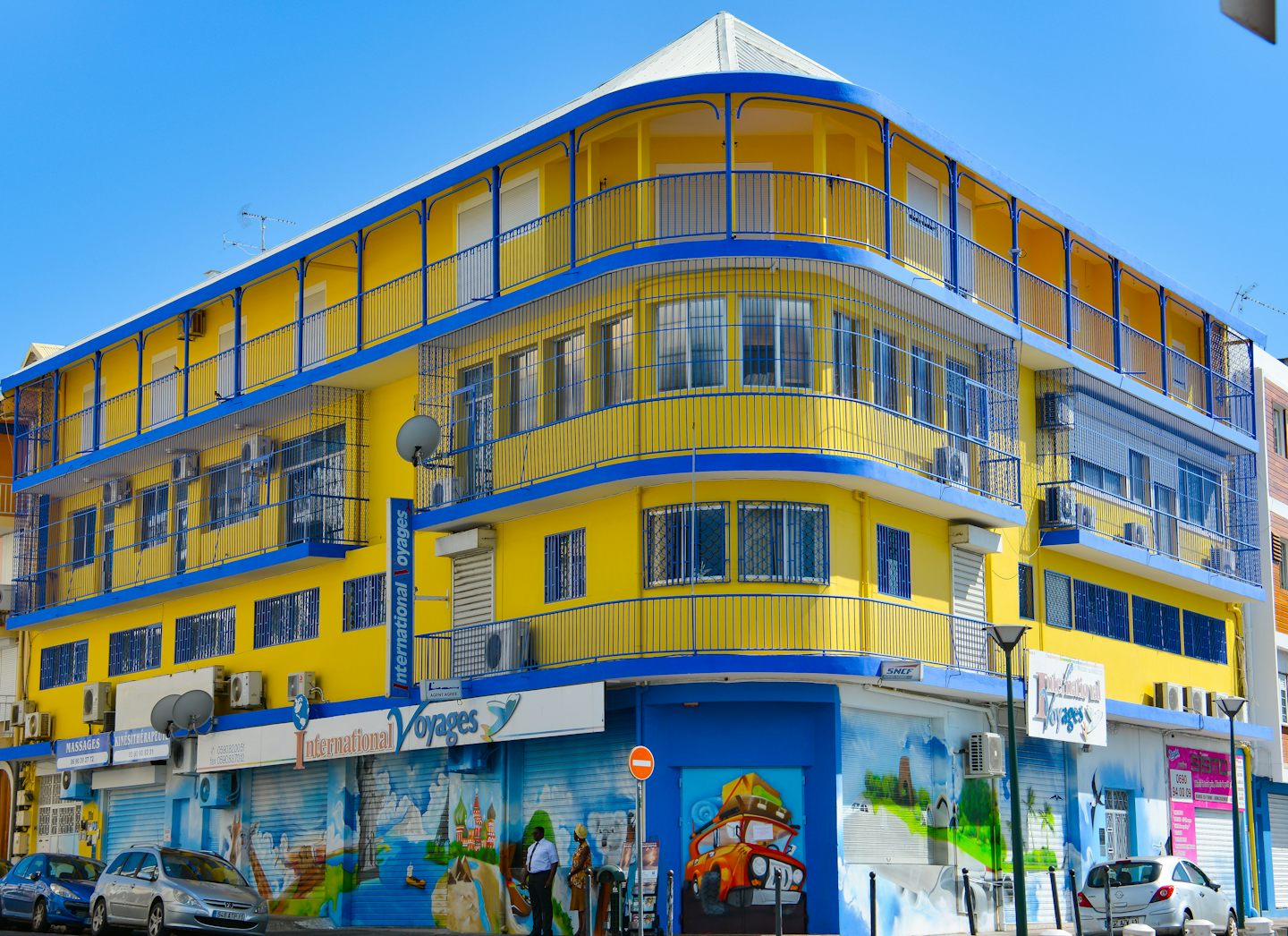 Bright Primary Colors in Guadeloupe