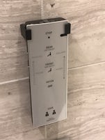 Penthouse Suite - Toilet Controls