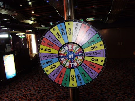 Crystal Palace "money wheel" for passengers selected who have at le