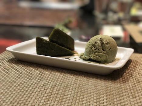 Dinner at Teppanyaki--Green Tea Ice Cream
