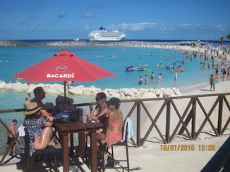Stirrup Cay Island is a private Norwegian Cruise Line island.  Beautiful be