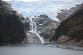 Glacier in Beagle Passage