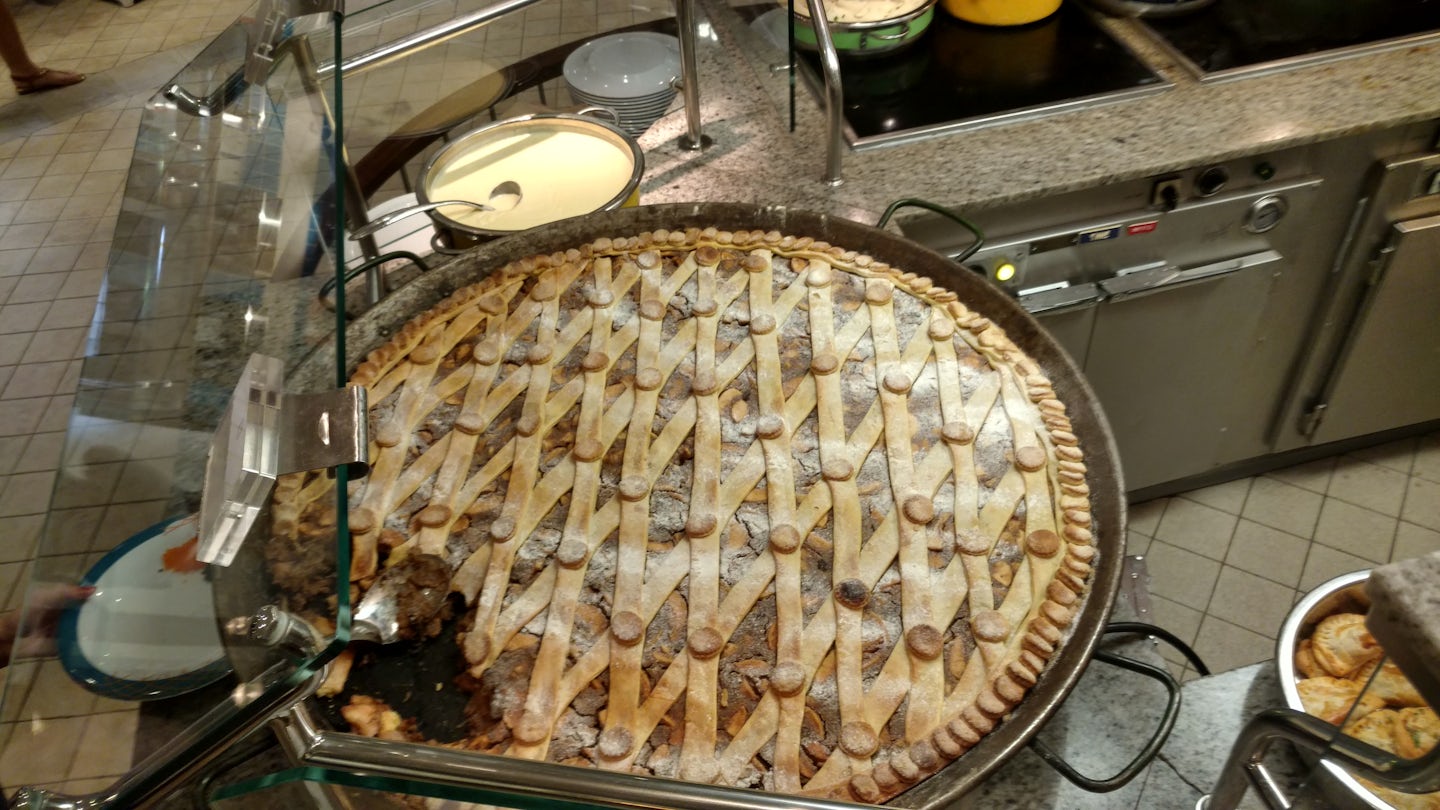 Biggest apple pie I