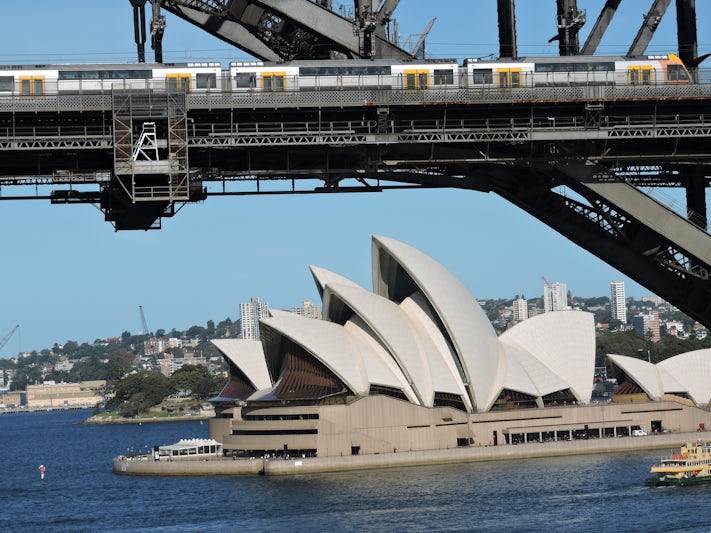 Sydney Harbour Bridge & Opera House at sail away !
