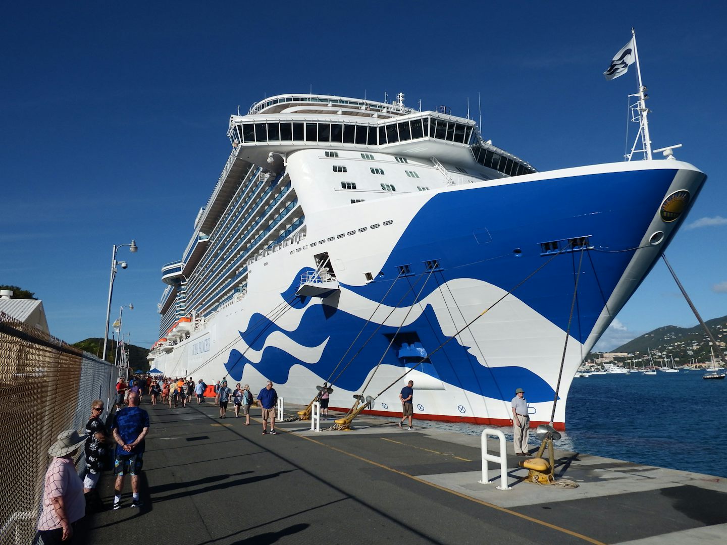 New sea witch logo on the bow of the Royal Princess