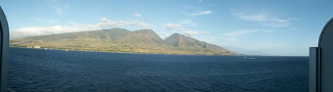 Panoramic view of Maui as the ship left for Honolulu.