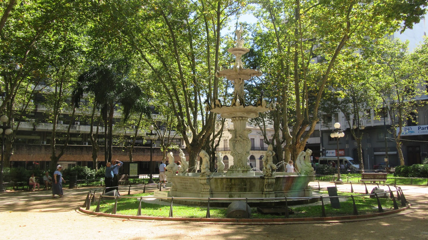 Constitution Square, the oldest plaza in Montevideo and the location of the Cathedral.