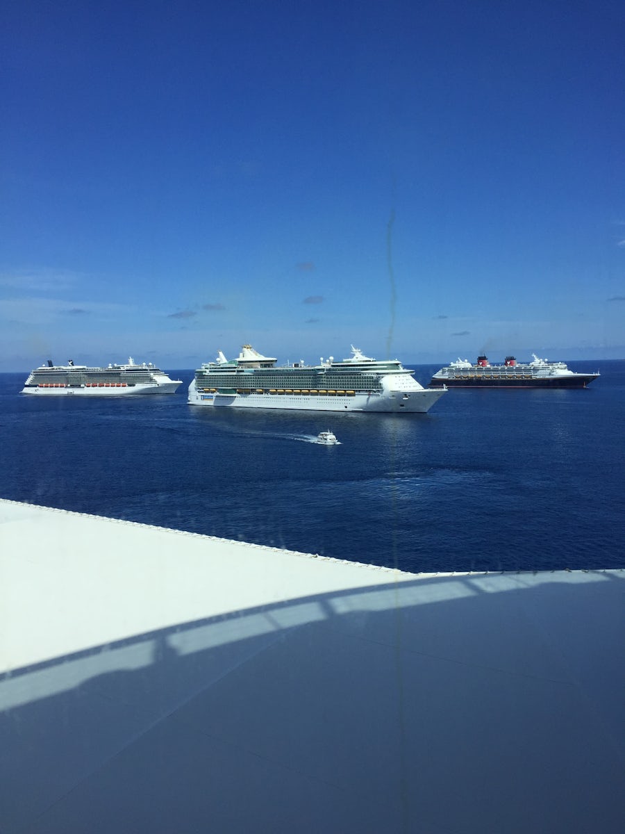 Other ships in Grand Cayman