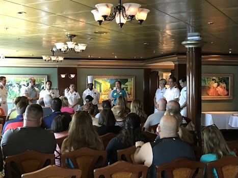 Meet and Greet well attended by Cruise Critic Members and Jewel Staff!