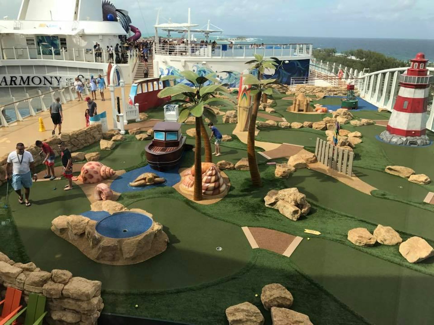 Mini Golf on the back of the ship of Harmony of the Seas