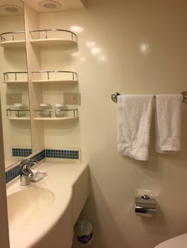 The bathroom of our cabin.