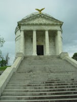 Illinois Memorial at Vicksburg Battlefield.