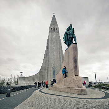 The Cement Church with a monument to Lief Erikson. Reykjavik, Iceland