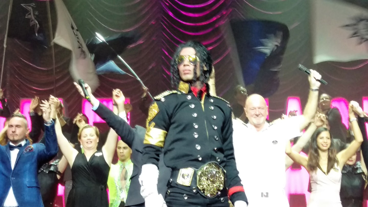 Michael Jackson review last night!  Awesome!