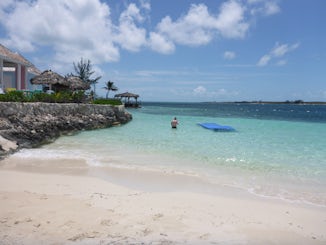 Small beach area on Pearl Island