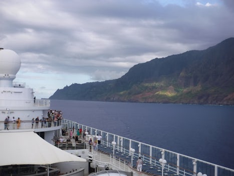 Na Pali coast cruise by-don't miss this!